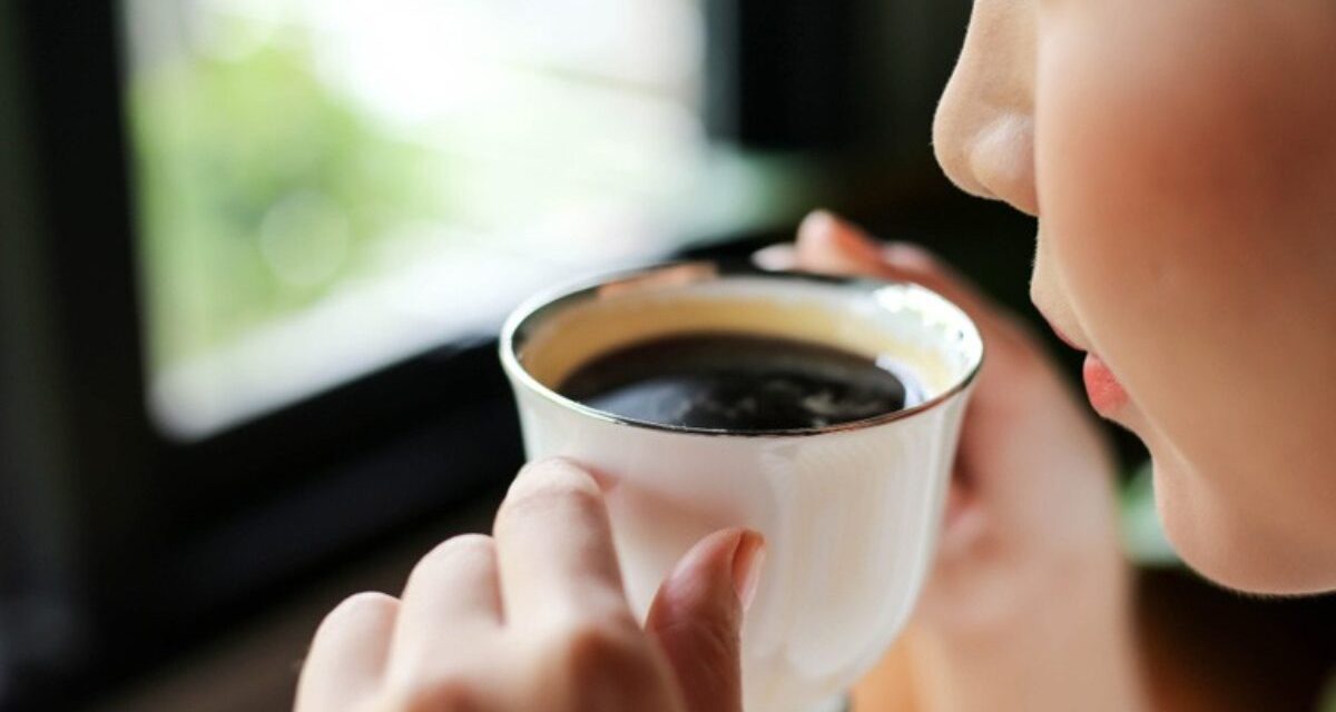 Tips Aman Minum Kopi Saat Ramadan Agar Tidak Dehidrasi