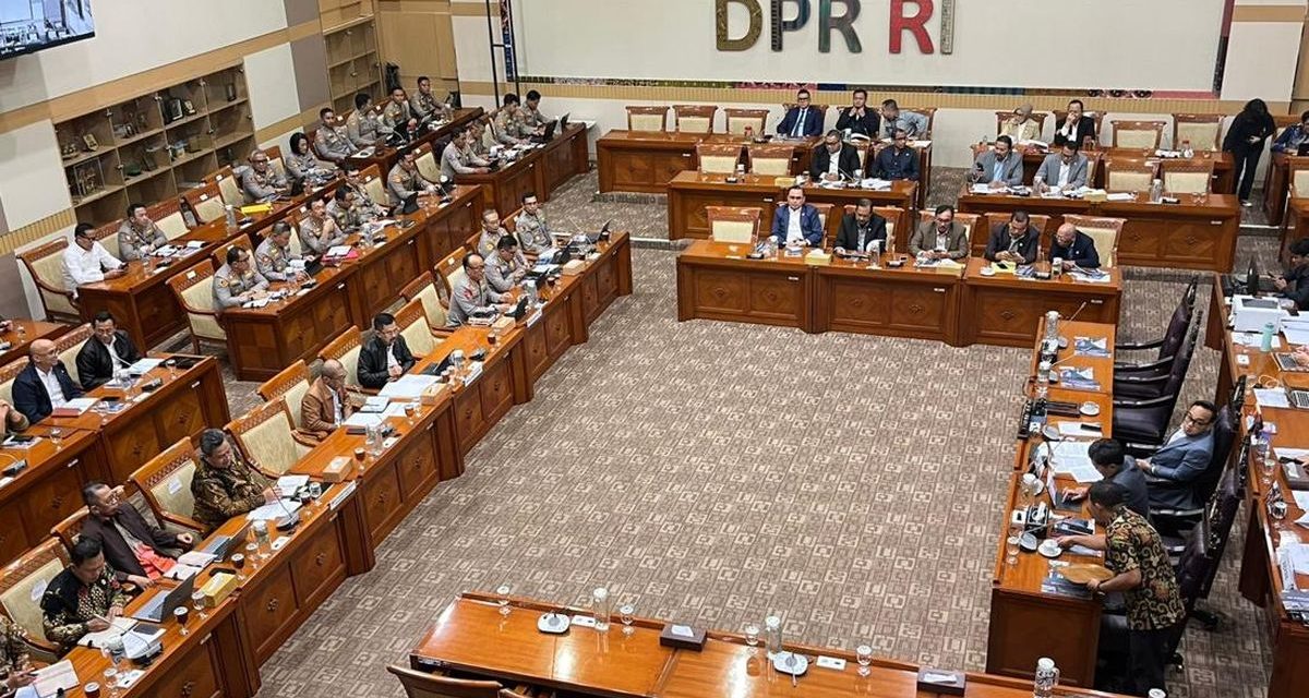 Strategi Baru Parlemen, Rapat Tanpa Snack Dan Listrik Mati