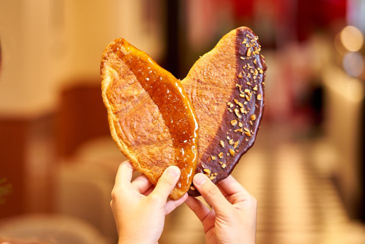 Flat Croissant Truffle Kini Jadi Teman Ngeteh Paling Hits