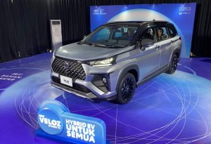 Toyota Resmi Luncurkan Veloz Hybrid, Harga Mulai Rp308 Juta