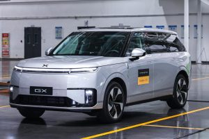 Raksasa EV XPENG Luncurkan Pertama Mass-Produced Robotaxi