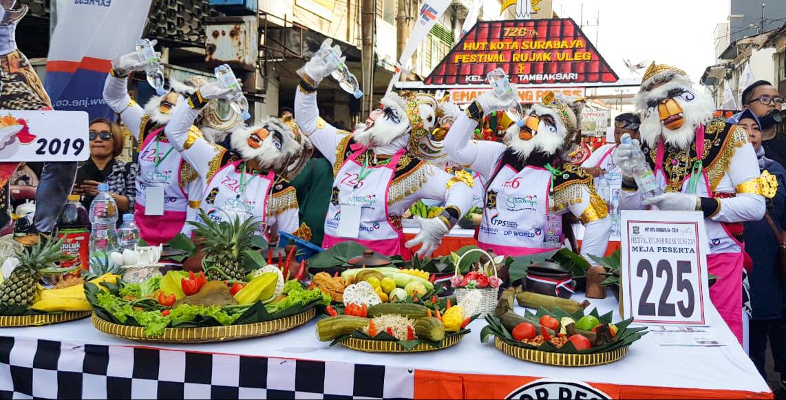 Festival Rujak Uleg Surabaya 2026 Pecahkan Rekor MURI