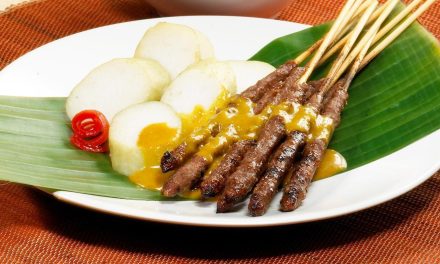 Sate Kalong Khas Cirebon: Kuliner Unik Dari Daging Kerbau Manis