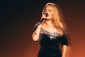 Tiket Konser Dunia Adele Terjual Habis Kurang Dari 4 Menit!