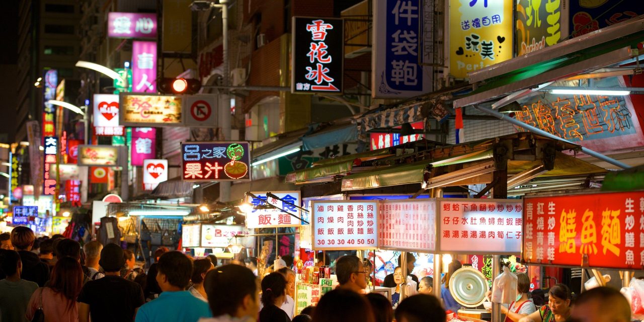 Tren Night Market Culinary: Alasan Gen Z Gemar Kuliner Malam