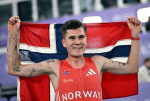 Jakob Ingebrigtsen Bidik Catatan Waktu Terbaik 3.000m Di Silesia