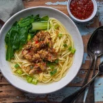Mengenal Mie Tidore: Mi Sagu Cakalang Asap Khas Maluku Utara