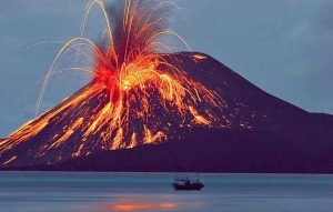 Gunung Anak Krakatau Erupsi, PVMBG Imbau Jauhi Radius 3 KM